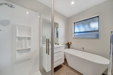 Photo of property in 18 Vanderbilt Place, Halswell, Christchurch, 8025