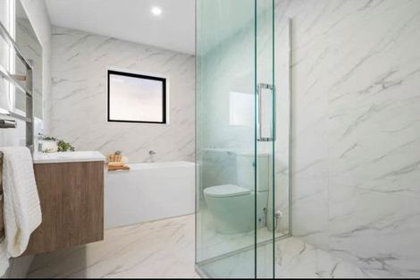 Photo of property in 10 Colum Place, Bucklands Beach, Auckland, 2014