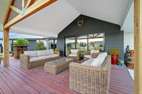 Photo of property in 81 Kingsdowne Drive, West Melton, 7618