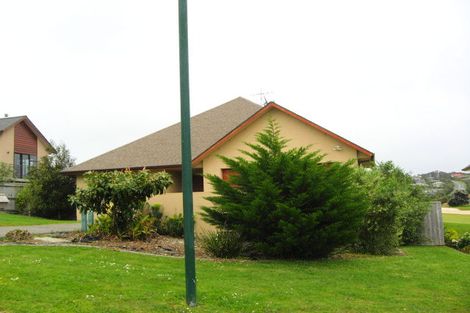 Photo of property in 33 Fingal Way, Gulf Harbour, Whangaparaoa, 0930