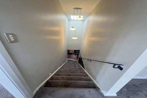 Photo of property in 11 Burma Road, Khandallah, Wellington, 6035