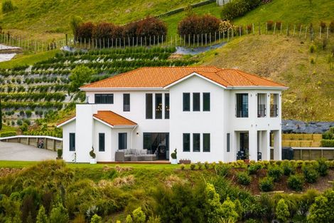 Photo of property in 4 Ridgeway Terrace, Taradale, Napier, 4112