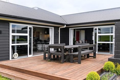 Photo of property in 733 Stoney Creek Road, Bunnythorpe, Palmerston North, 4470