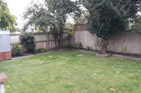 Photo of property in 33 Wingate Street, Redwood, Christchurch, 8051