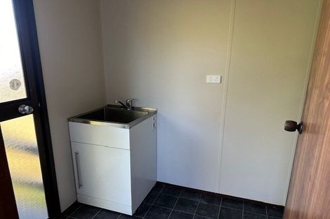 Photo of property in 9 Winifred Avenue, Bayview, Auckland, 0629