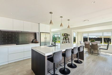 Photo of property in 206b Heta Road, Merrilands, New Plymouth, 4312