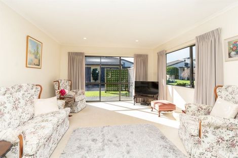 Photo of property in Bramley Gardens, 29/3 Turnbury Court, Rototuna, Hamilton, 3210