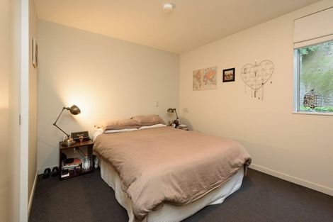 Photo of property in Alto Apartments, 2a/22 Telford Terrace, Oriental Bay, Wellington, 6011