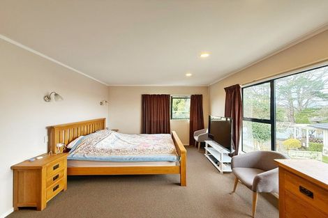 Photo of property in 20 Reynard Terrace, Conifer Grove, Takanini, 2112