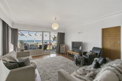 Photo of property in 61 The Esplanade, Eastern Beach, Auckland, 2012