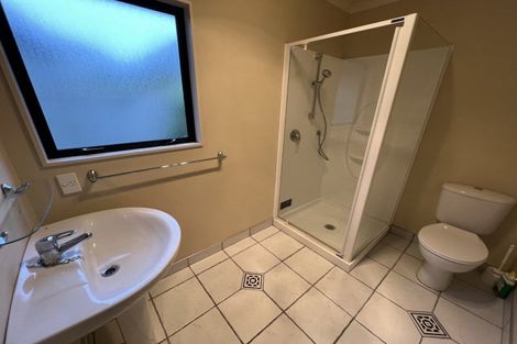 Photo of property in 35 Ruapehu Drive, Fitzherbert, Palmerston North, 4410