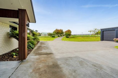 Photo of property in 376 Egmont Road, Hillsborough, New Plymouth, 4372
