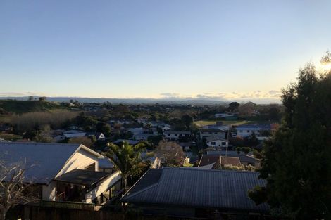 Photo of property in 18 Pelorus Street, Welcome Bay, Tauranga, 3112