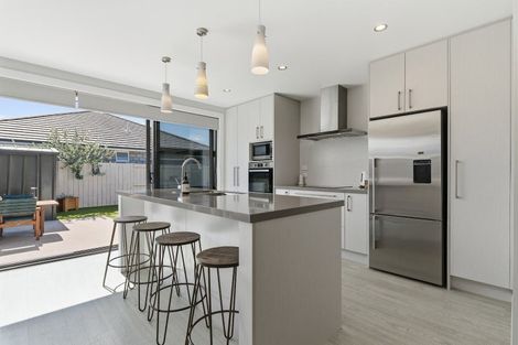 Photo of property in 3 Piata Street, Papamoa Beach, Papamoa, 3118