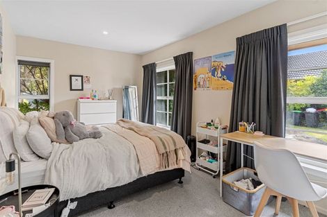 Photo of property in 60 Parkstone Avenue, Ilam, Christchurch, 8041