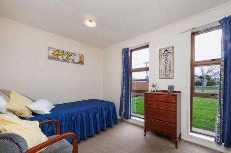 Photo of property in 15 Carthew Street, Feilding, 4702