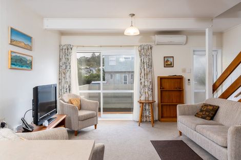 Photo of property in Lynbrae Court Flats, 12/4 Dr Taylor Terrace, Johnsonville, Wellington, 6037