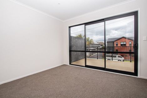 Photo of property in 2/10 Charlemont Street, Whitiora, Hamilton, 3200