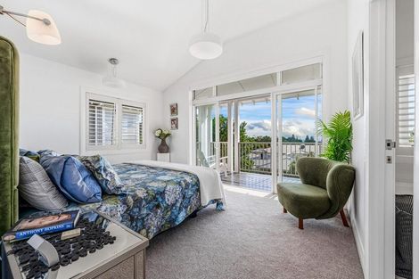 Photo of property in 15 Landmark Terrace, Orewa, 0931