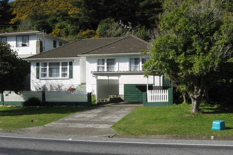 Photo of property in 67 Coast Road, Wainuiomata, Lower Hutt, 5014