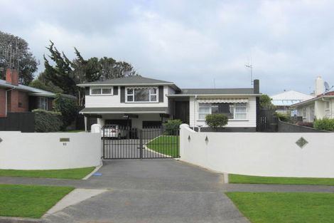 Photo of property in 95 Kawiu Road, Levin, 5510