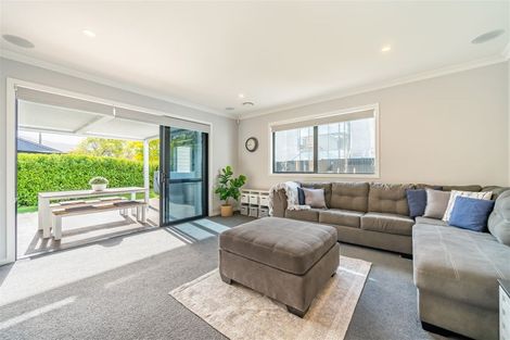 Photo of property in 7 Don Griffin Grove, Trentham, Upper Hutt, 5018