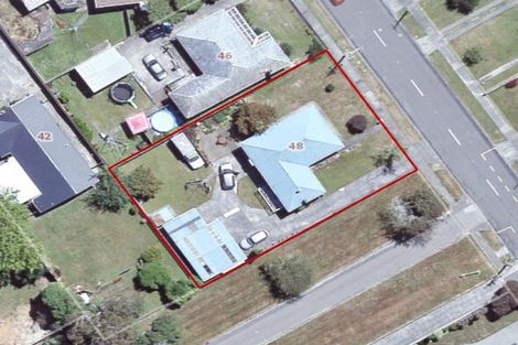 Photo of property in 48 Horoeka Street, Stokes Valley, Lower Hutt, 5019