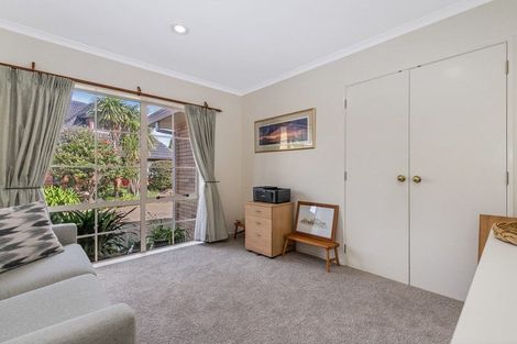 Photo of property in 54 Charles Prevost Drive, The Gardens, Auckland, 2105