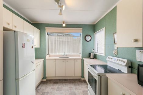 Photo of property in 21a Chester Street, Levin, 5510