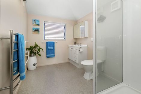 Photo of property in 13 Nether Green Crescent, Johnsonville, Wellington, 6037