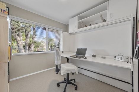 Photo of property in 6 Orewa Street, Torbay, Auckland, 0630