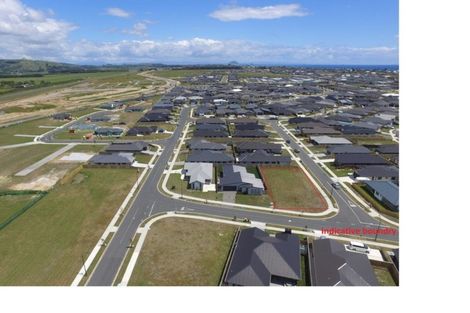 Photo of property in 58 Te Kio Crescent, Papamoa Beach, Papamoa, 3118