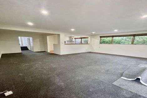 Photo of property in 34 Harbour View Road, Harbour View, Lower Hutt, 5010
