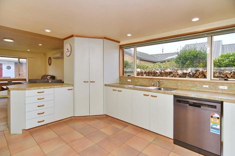 Photo of property in 20 Windsor Court, Rangiora, 7400