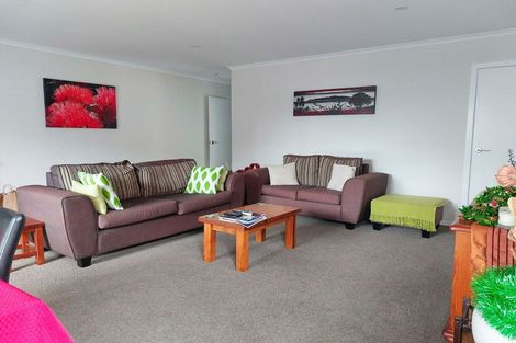 Photo of property in 22 Ridgedale Crescent, Flagstaff, Hamilton, 3210