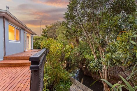 Photo of property in 17 Joyce Crescent, Ilam, Christchurch, 8041