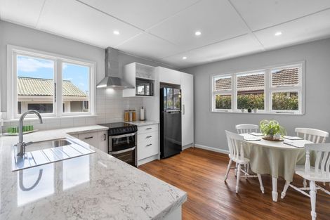 Photo of property in 1/130 Springs Road, Hornby, Christchurch, 8042