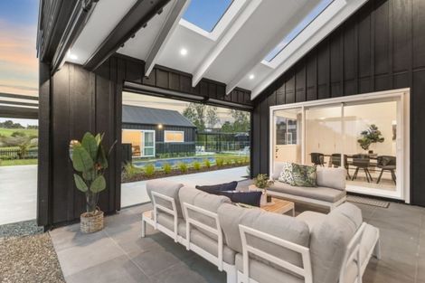 Photo of property in 10 Valley Road, Waitoki, Kaukapakapa, 0871