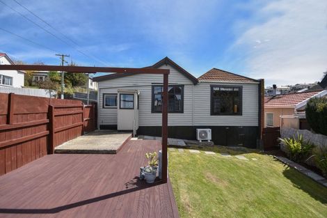 Photo of property in 49 Lawrence Street, Mornington, Dunedin, 9011