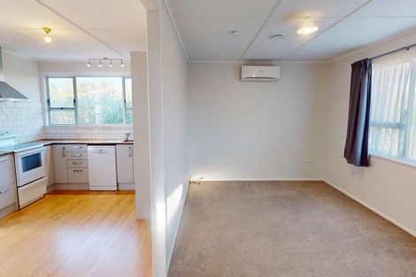 Photo of property in 7 Tararua Terrace, Cloverlea, Palmerston North, 4412