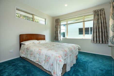 Photo of property in 51 Palmers Road, New Brighton, Christchurch, 8083