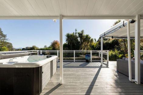 Photo of property in 240d Omokoroa Road, Omokoroa, Tauranga, 3114