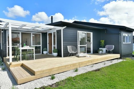 Photo of property in 7 Doment Crescent, Orewa, 0931