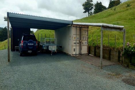 Photo of property in 56 Bellevue Way, Otaika, 0170