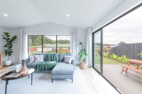 Photo of property in 24 Genia Drive, Wakefield, 7025