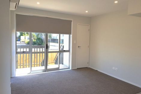 Photo of property in 1/51 Wharf Road, Te Atatu Peninsula, Auckland, 0610