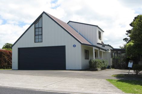Photo of property in 22 Tapu Road, Huapai, Kumeu, 0810