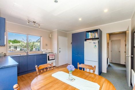 Photo of property in 7 Nimmo Avenue, Waikanae, 5036