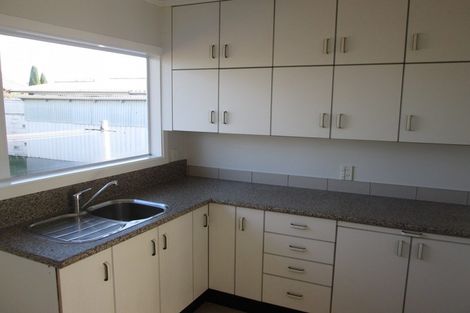 Photo of property in 9 Edwards Place, Terrace End, Palmerston North, 4410