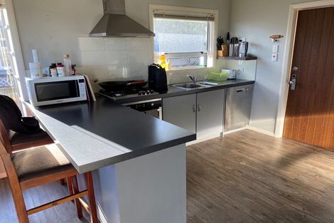 Photo of property in 31 Queens Road, Glen Avon, New Plymouth, 4312